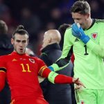 베일, 논쟁 가운데 마드리드로 돌아오다